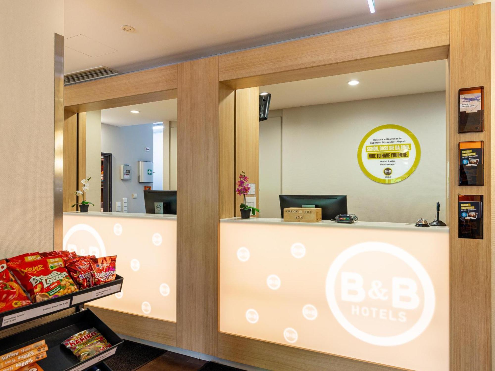 B&B Hotel Duesseldorf-Airport ภายนอก รูปภาพ