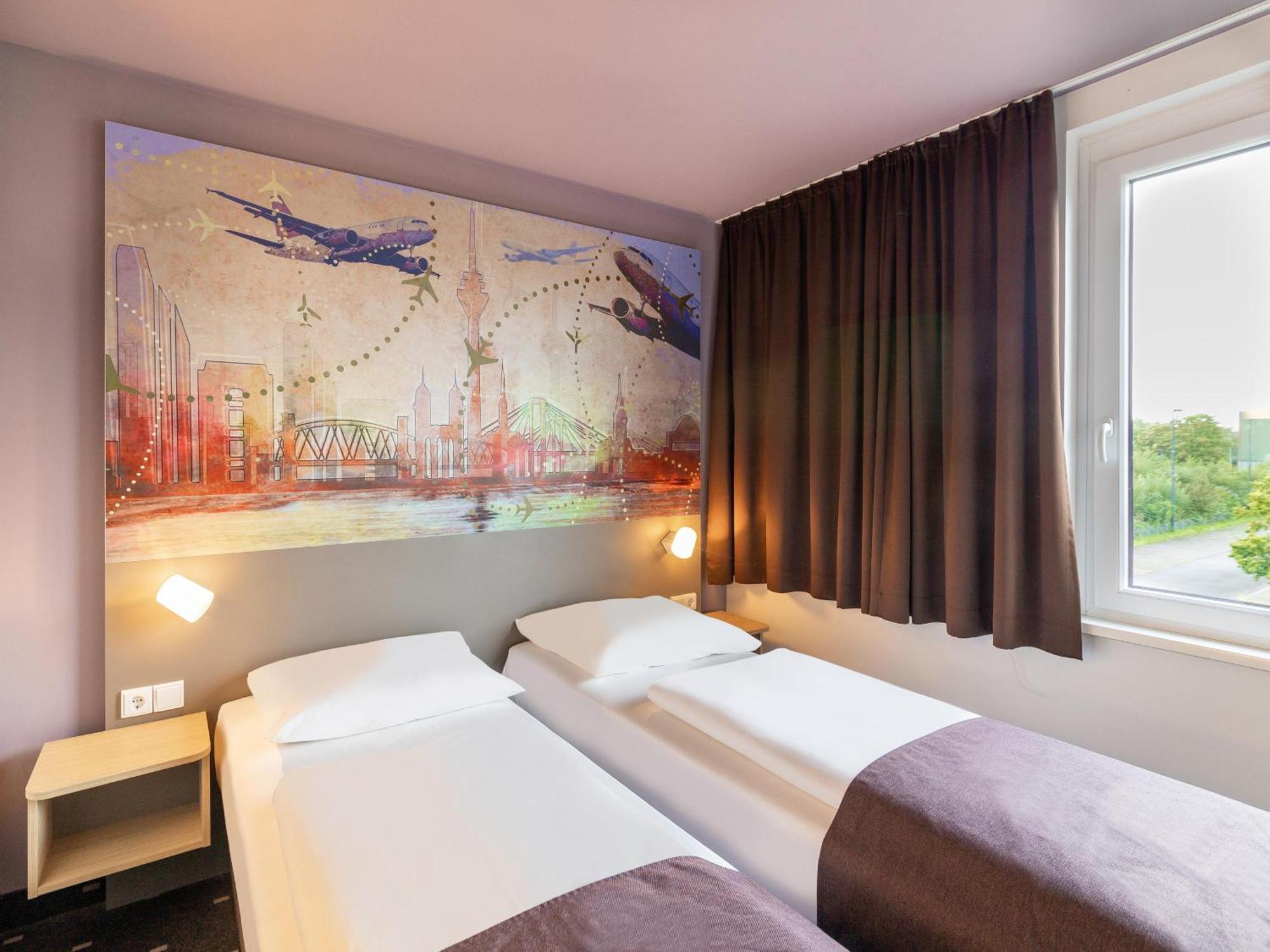 B&B Hotel Duesseldorf-Airport ภายนอก รูปภาพ