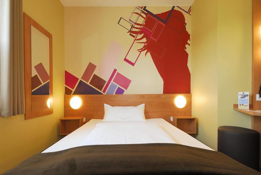 B&B Hotel Duesseldorf-Airport ภายนอก รูปภาพ